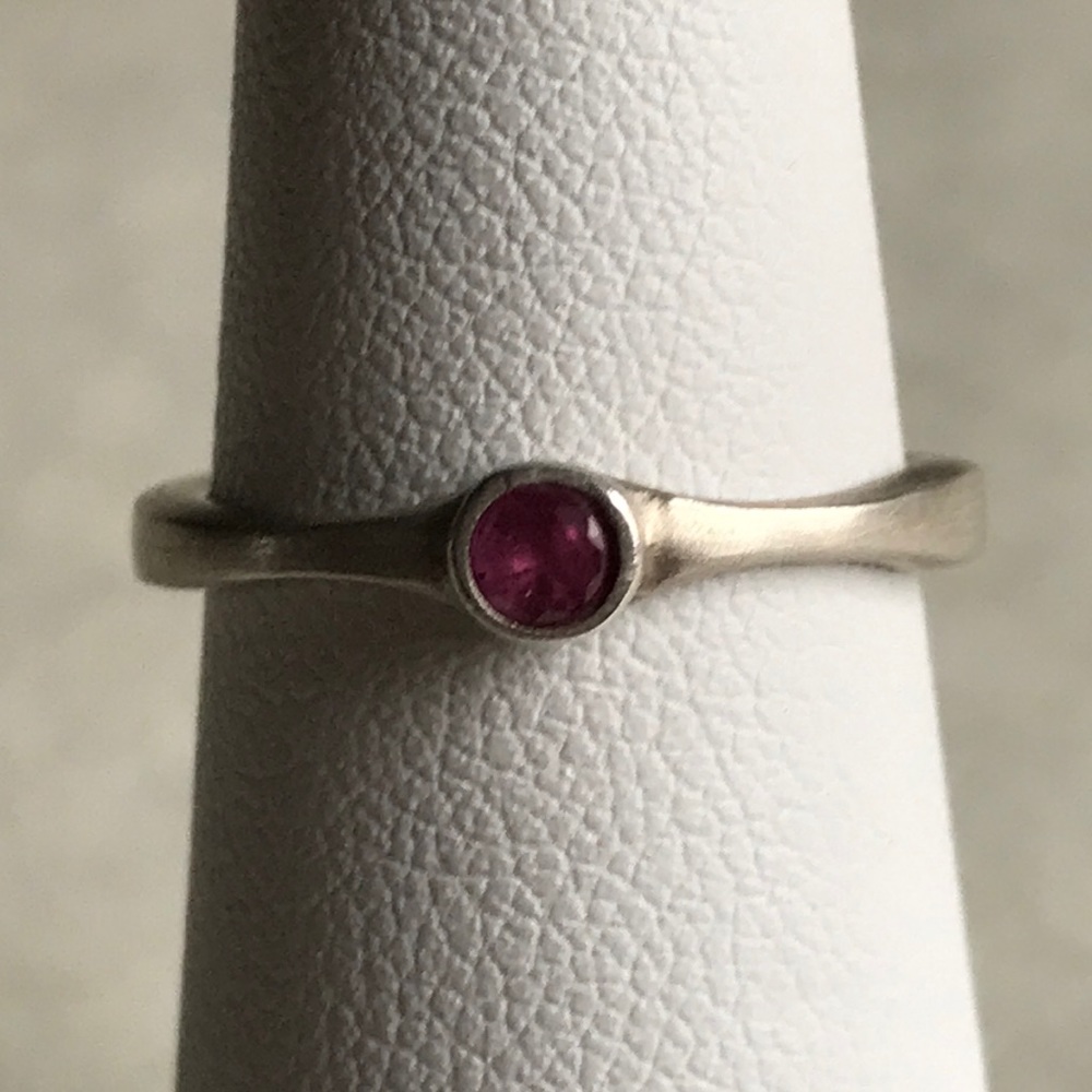 925 Ss Genuine Ruby Ring - image 5
